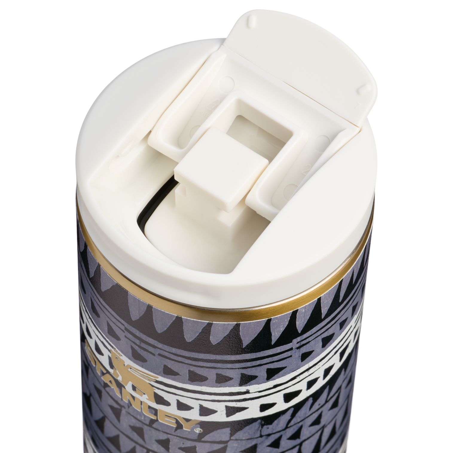 The Stanley 1913 x Nest AeroLight? Transit Flip Top Mug - Image 18